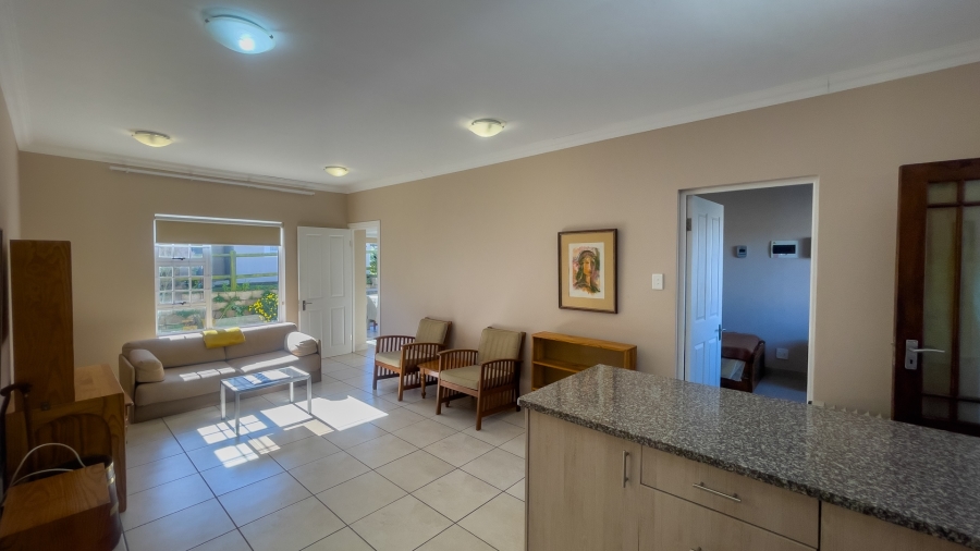 2 Bedroom Property for Sale in Heiderand Western Cape